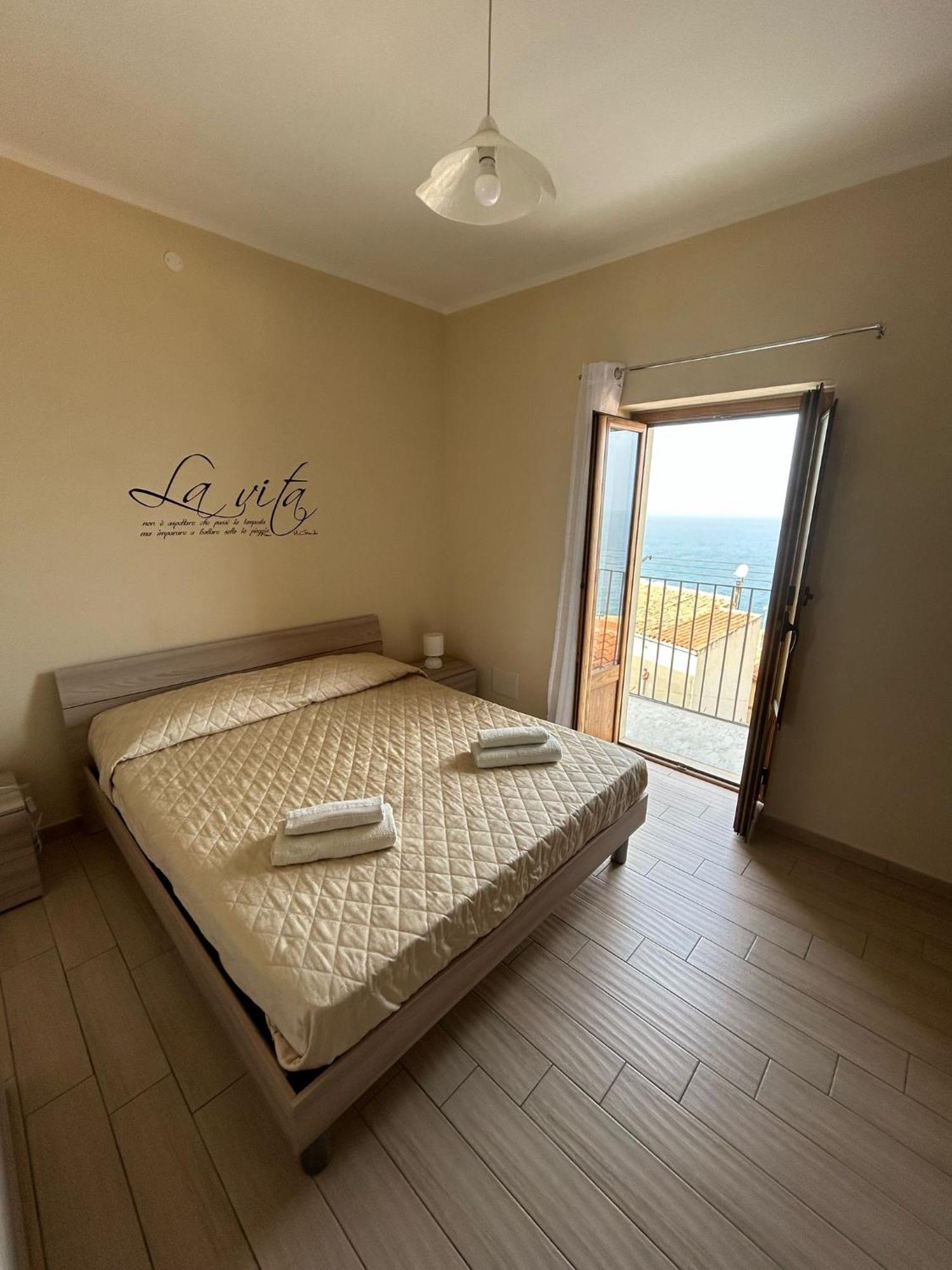 Dea Del Borgo Villa Sant'Ambrogio  Bagian luar foto
