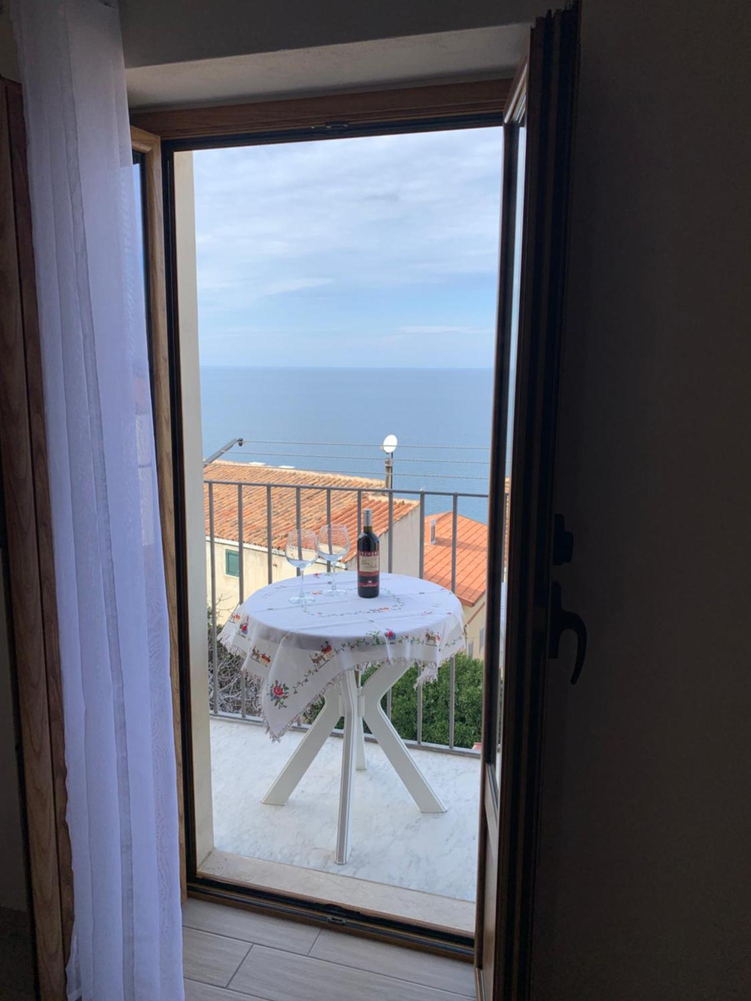 Dea Del Borgo Villa Sant'Ambrogio  Bagian luar foto