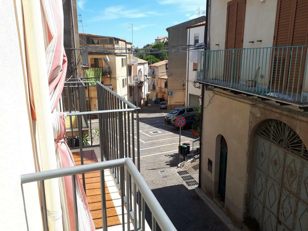 Dea Del Borgo Villa Sant'Ambrogio  Bagian luar foto