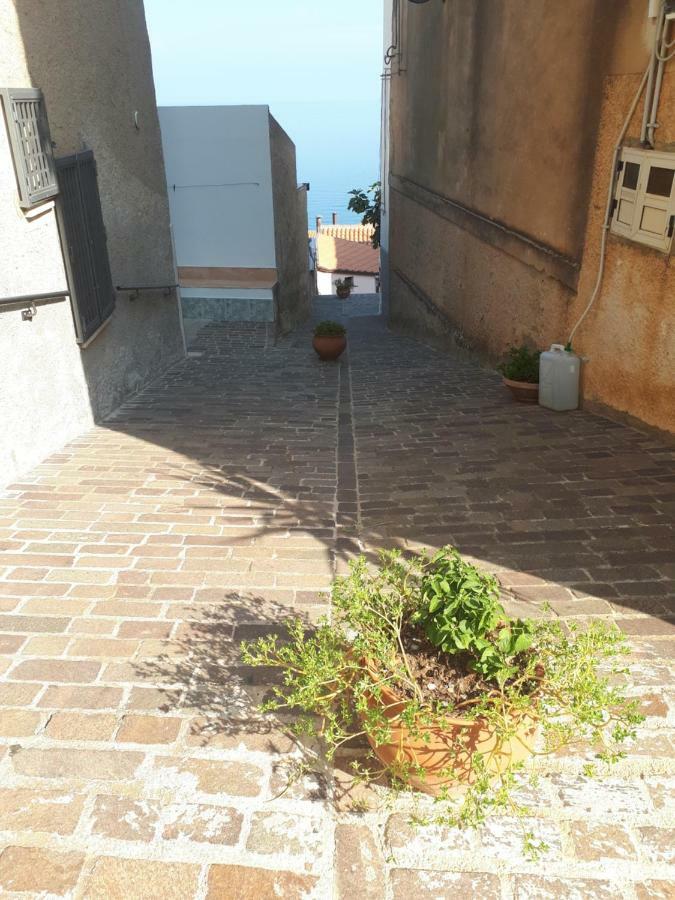 Dea Del Borgo Villa Sant'Ambrogio  Bagian luar foto