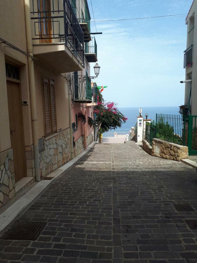 Dea Del Borgo Villa Sant'Ambrogio  Bagian luar foto