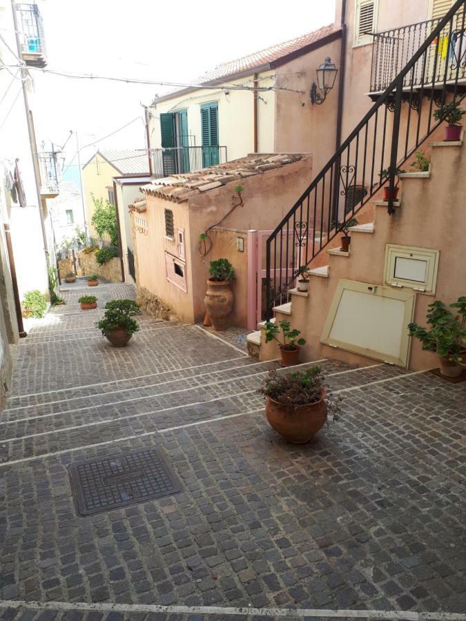 Dea Del Borgo Villa Sant'Ambrogio  Bagian luar foto